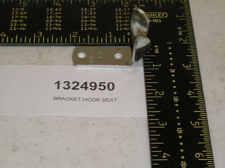 BRACKET,HOOK SEAT
